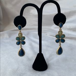 Drop earrings
